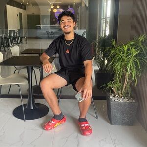 Meet your Posher, Sevket